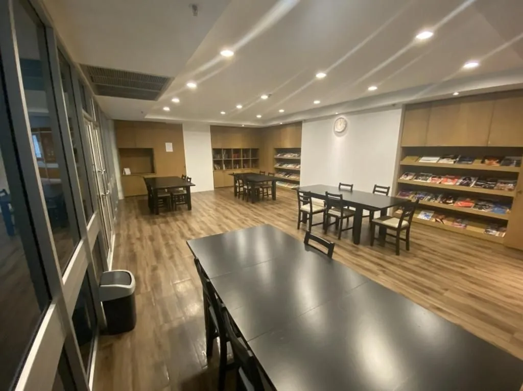 Flat 206m² in Thailand, Bangkok. Priced at 4980€ rent photo-13