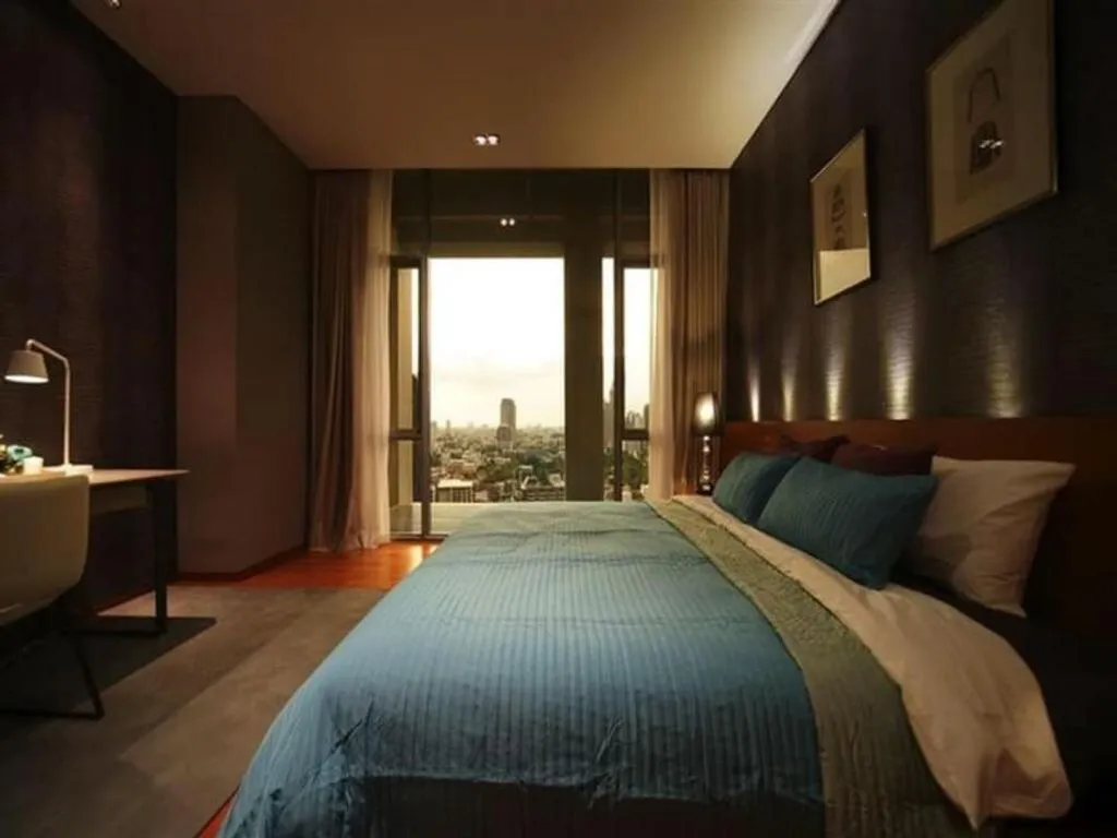 Flat 206m² in Thailand, Bangkok. Priced at 4980€ rent photo-14