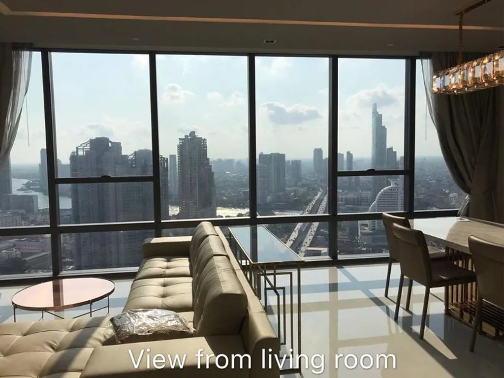 Flat 240m² in Thailand, Bangkok. Priced at 2620€ rent photo-15