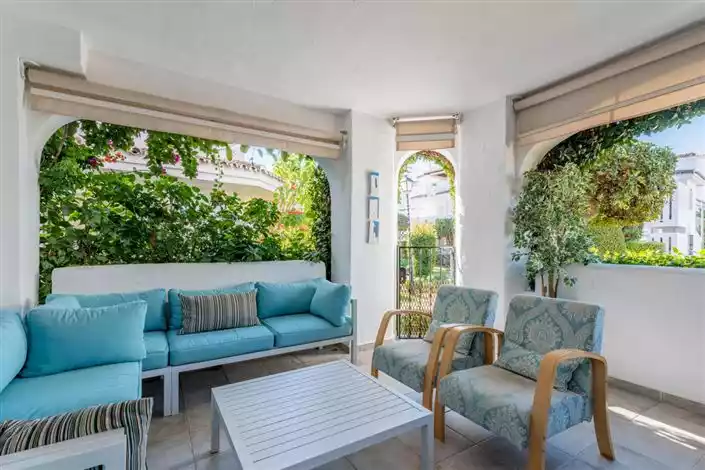 Flat 75m² in Italy, Mandello del Lario. Priced at 318500€ rent photo-13