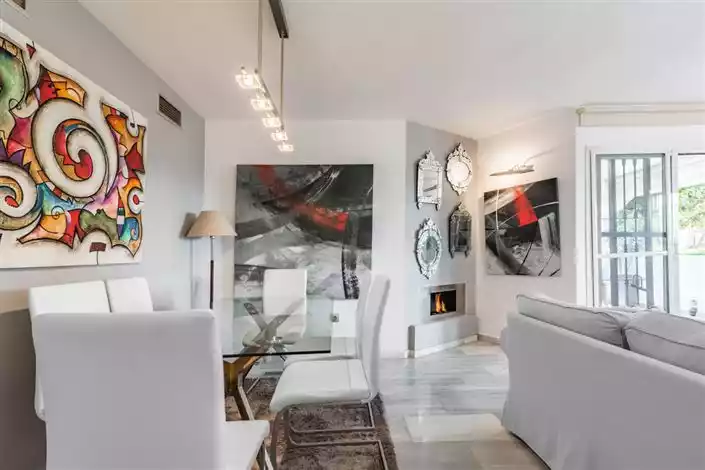 Flat 75m² in Italy, Mandello del Lario. Priced at 318500€ rent photo-4