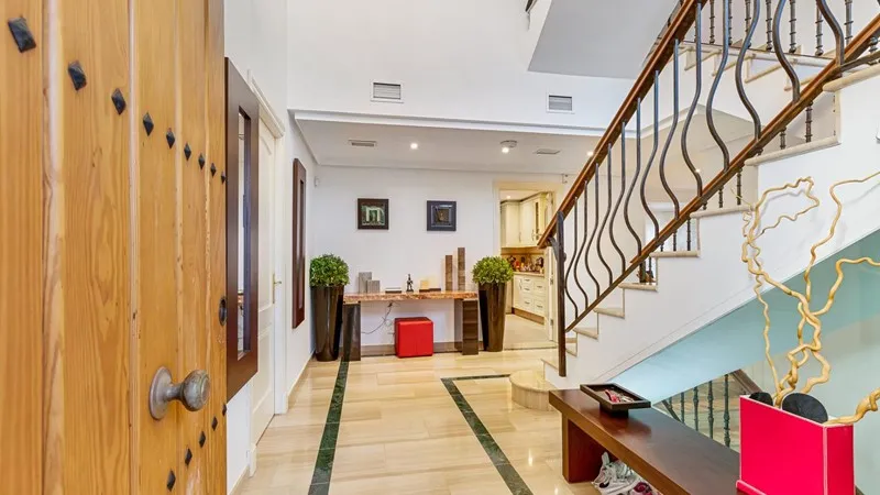 House 436m² in Portugal, Oeirash. Priced at 1206982£ rent photo-3