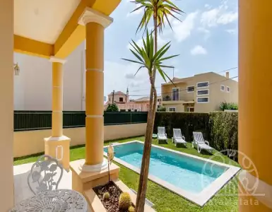 Купить дом в Португалии 522009£