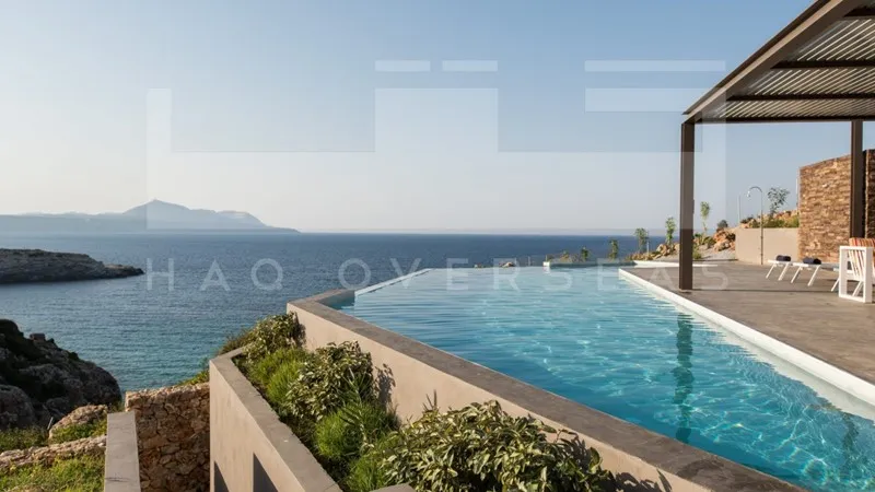 House 280m² in Greece, Chania. Priced at 1220054£ rent photo-2