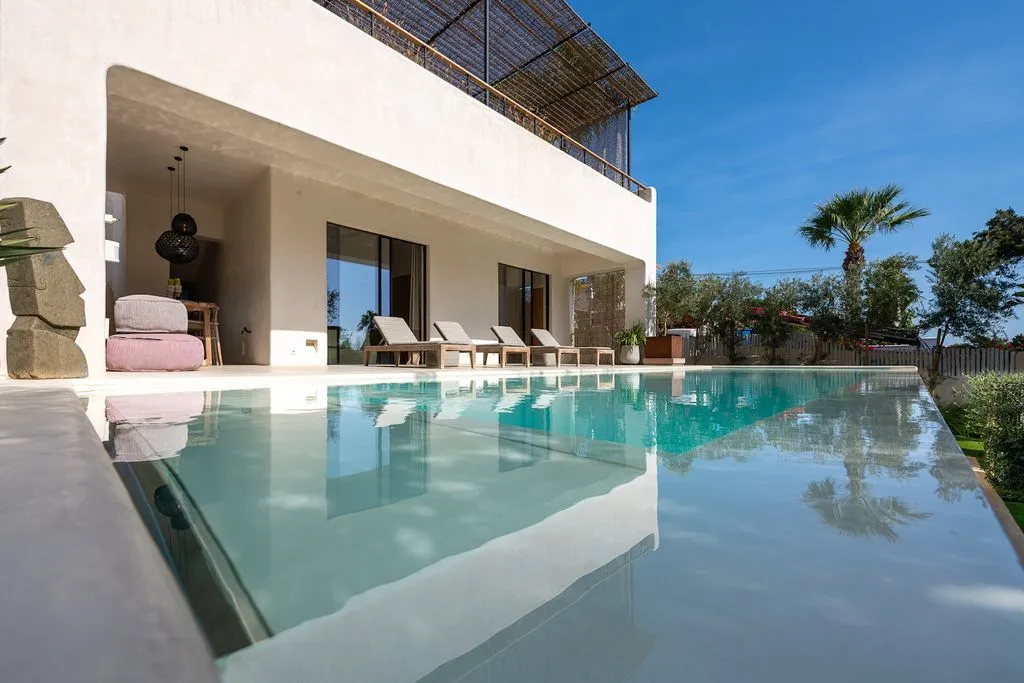 Villa 455m² in Portugal, Oeirash. Priced at 2990000€ rent photo-9