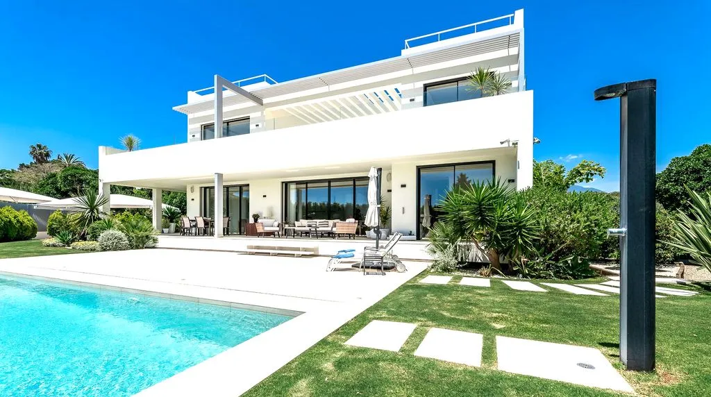 Villa 803m² in Portugal, Oeirash. Priced at 3750000€ rent photo-14