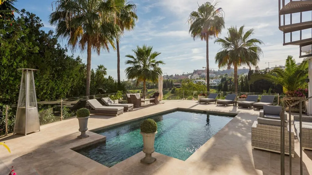 Villa 457m² in Spain, Marbella. Priced at 7195000€ rent photo-4