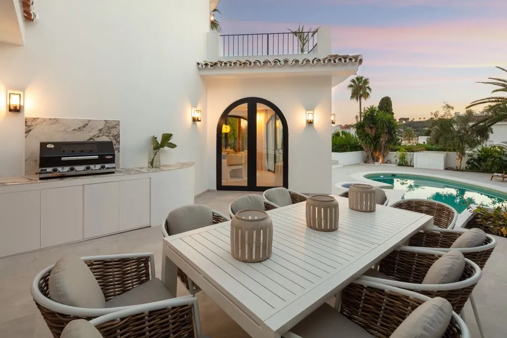 Villa 457m² in Spain, Marbella. Priced at 7195000€ rent photo-27