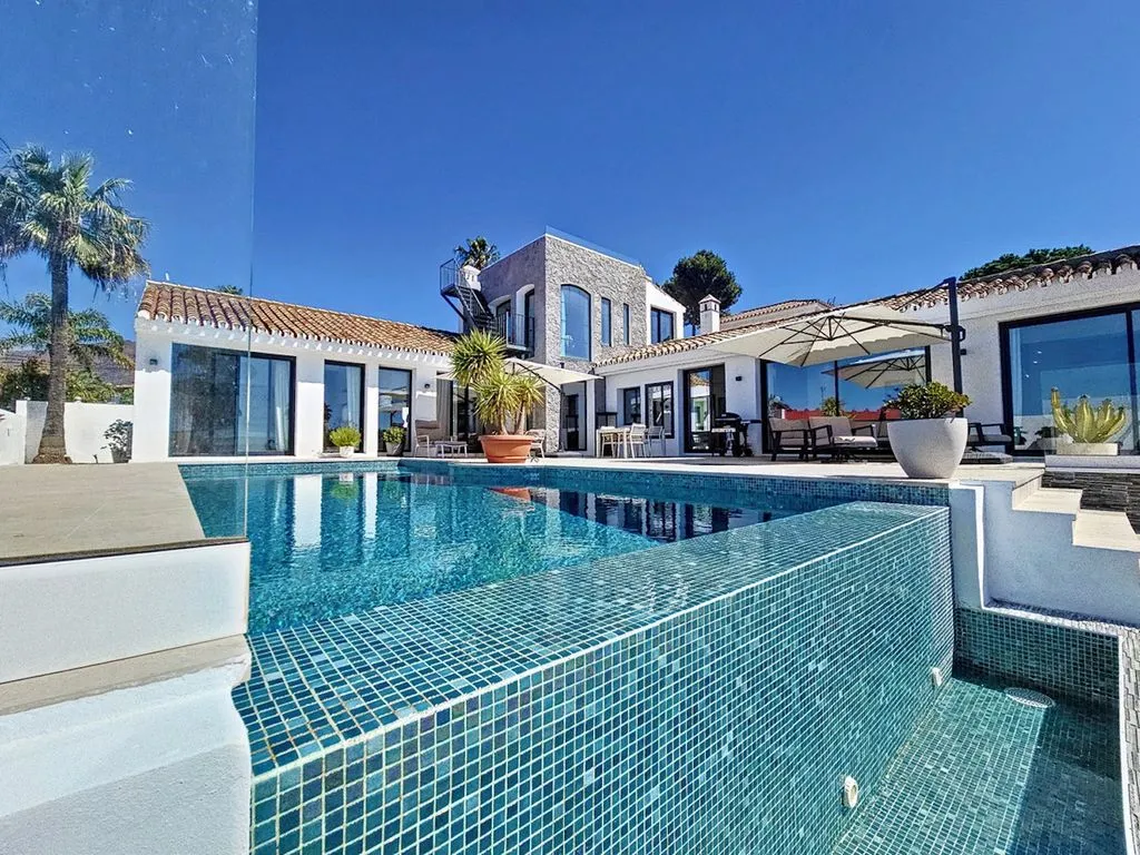 Villa 457m² in Spain, Marbella. Priced at 7195000€ rent photo-29