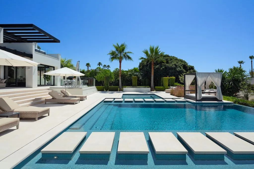 Villa 457m² in Spain, Marbella. Priced at 7195000€ rent photo-35