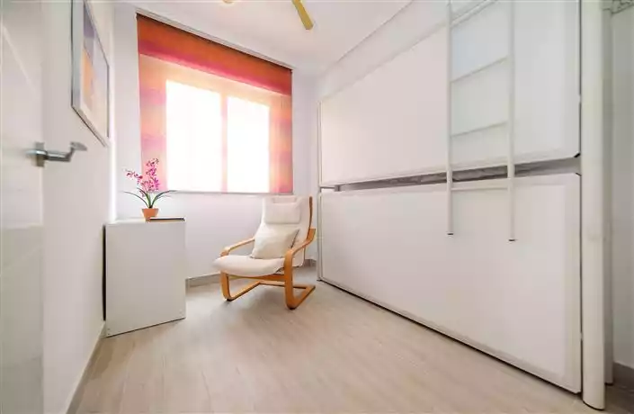 Flat 113m² in France, La Crua Valme. Priced at 169000€ rent photo-9