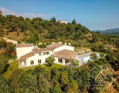 Купить villa в Portugal 2280000€