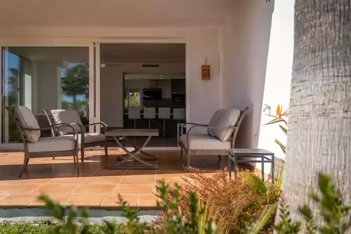 Flat 60m² in Italy, Lanzo d'Intelvi. Priced at 350000€ rent photo-14