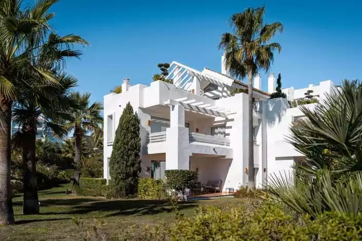 Flat 60m² in Italy, Lanzo d'Intelvi. Priced at 350000€ rent photo-15