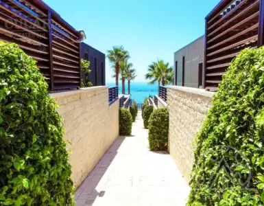 Купить villa в Cyprus 7500000€