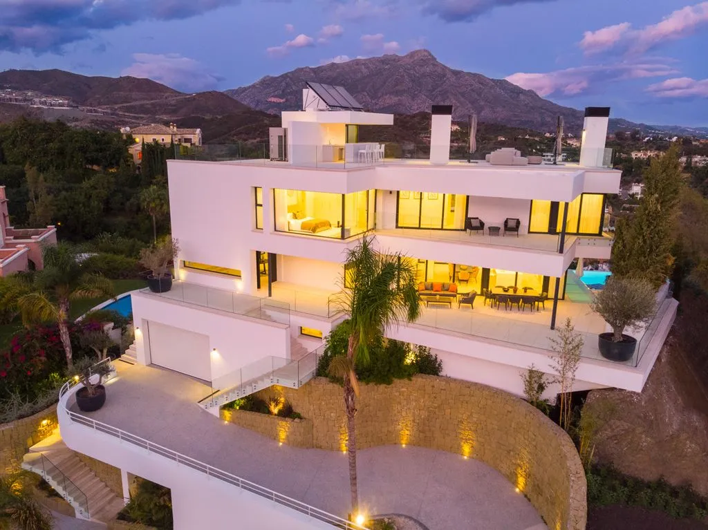 Villa 405m² in Portugal, Oeirash. Priced at 4200000€ rent photo-46
