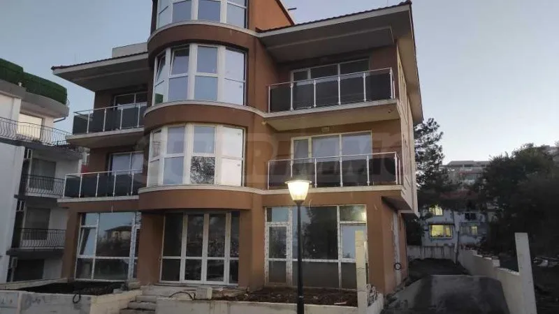 House 480m² in Bulgaria, Burgas. Priced at 485591£ rent photo-1