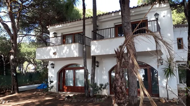 House 1300m² in Portugal, Oeirash. Priced at 3295083£ rent photo-3