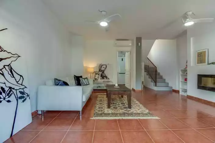 Townhouse 103m² in Italy, Lanzo d'Intelvi. Priced at 220000€ rent photo-5