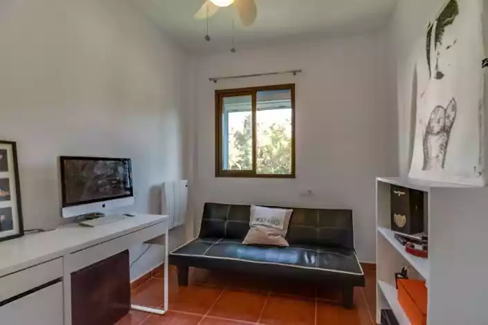 Townhouse 103m² in Italy, Lanzo d'Intelvi. Priced at 220000€ rent photo-7