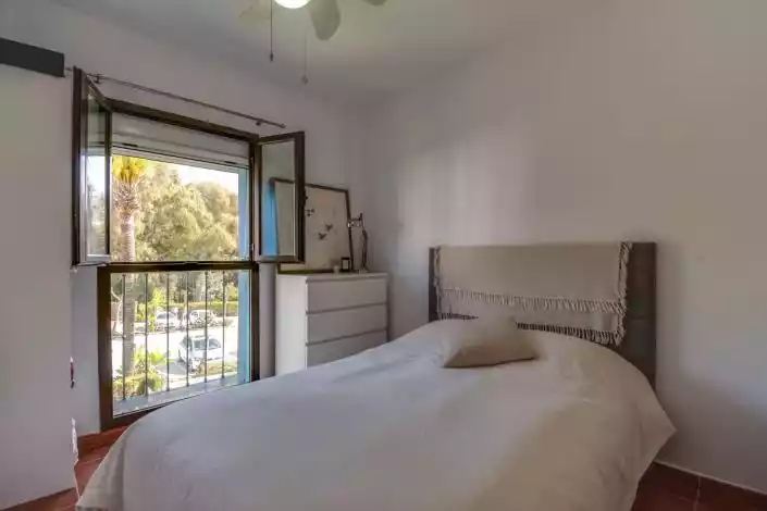 Townhouse 103m² in Italy, Lanzo d'Intelvi. Priced at 220000€ rent photo-8