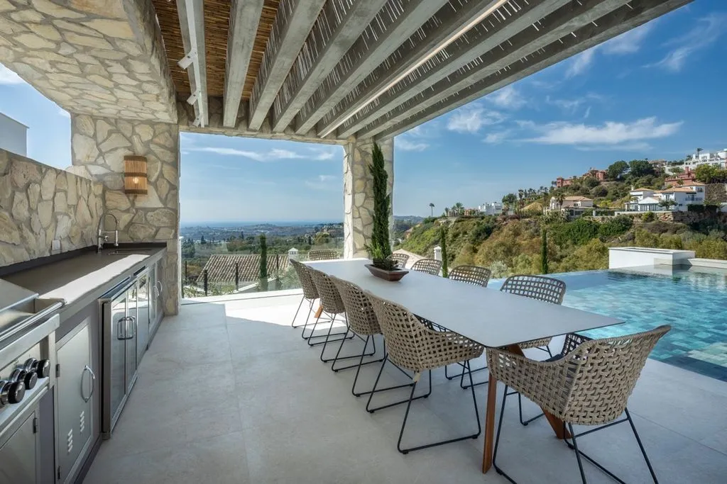 Villa 641m² in Portugal, Oeirash. Priced at 6350000€ rent photo-21
