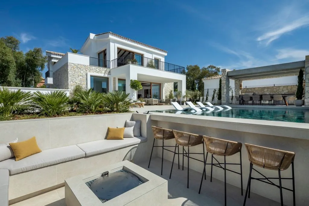 Villa 641m² in Portugal, Oeirash. Priced at 6350000€ rent photo-28