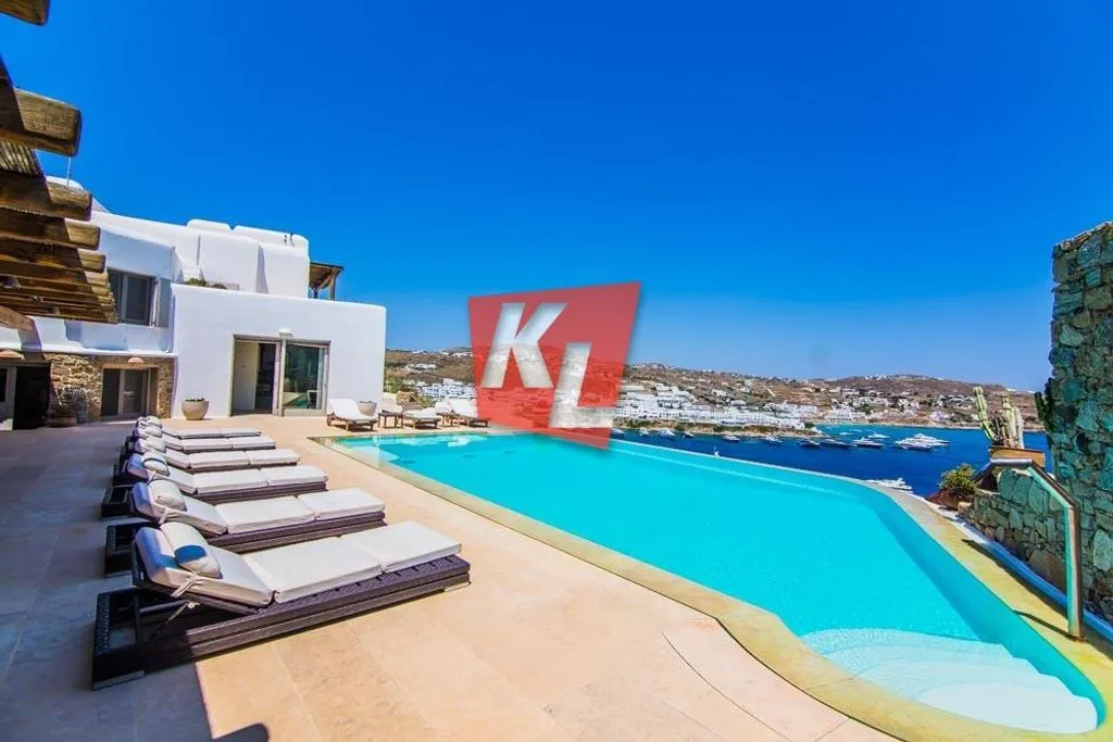 House 590m² in Greece, Mykonos. Priced at 5000000€ rent photo-2