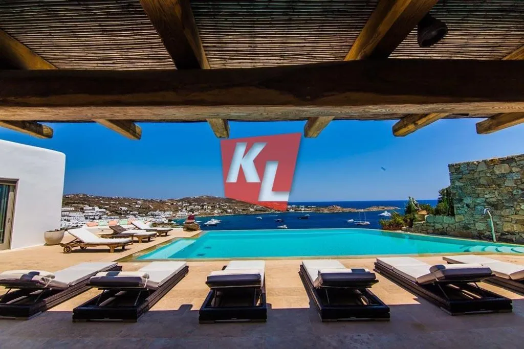 House 590m² in Greece, Mykonos. Priced at 5000000€ rent photo-6