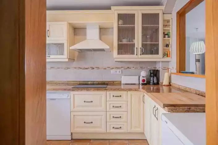 Townhouse 79m² in USA, Southbury. Priced at 276000€ rent photo-16