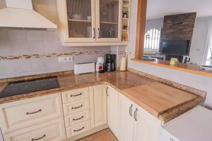 Townhouse 79m² in USA, Southbury. Priced at 276000€ rent photo-19
