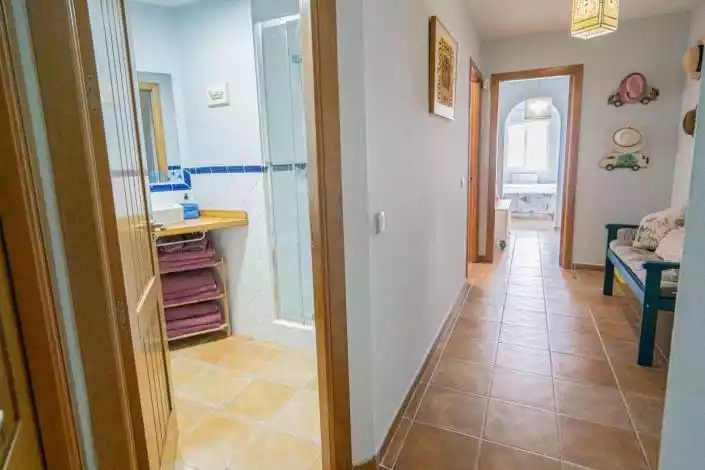 Townhouse 79m² in USA, Southbury. Priced at 276000€ rent photo-38