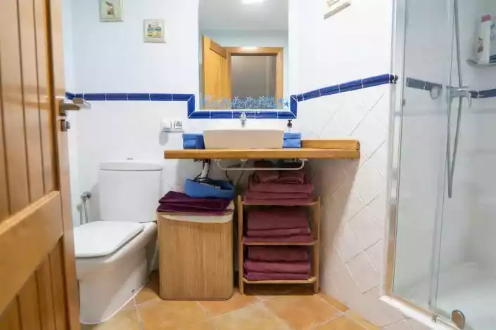 Townhouse 79m² in USA, Southbury. Priced at 276000€ rent photo-40