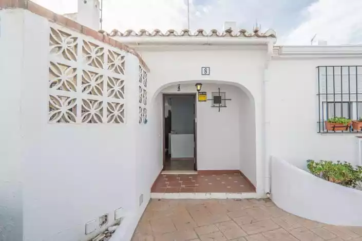 Townhouse 79m² in USA, Southbury. Priced at 276000€ rent photo-42