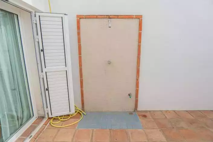 Townhouse 79m² in USA, Southbury. Priced at 276000€ rent photo-43