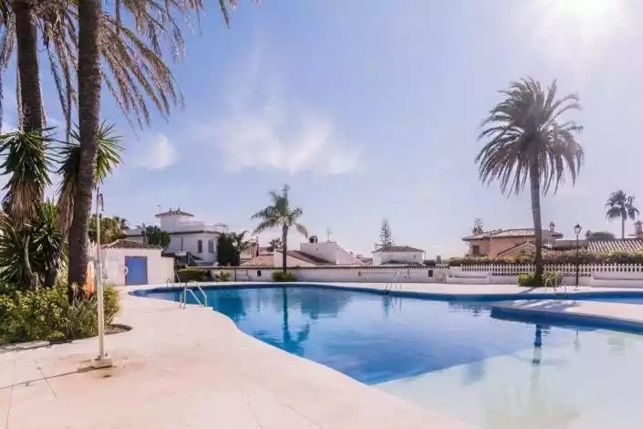Townhouse 79m² in USA, Southbury. Priced at 276000€ rent photo-50