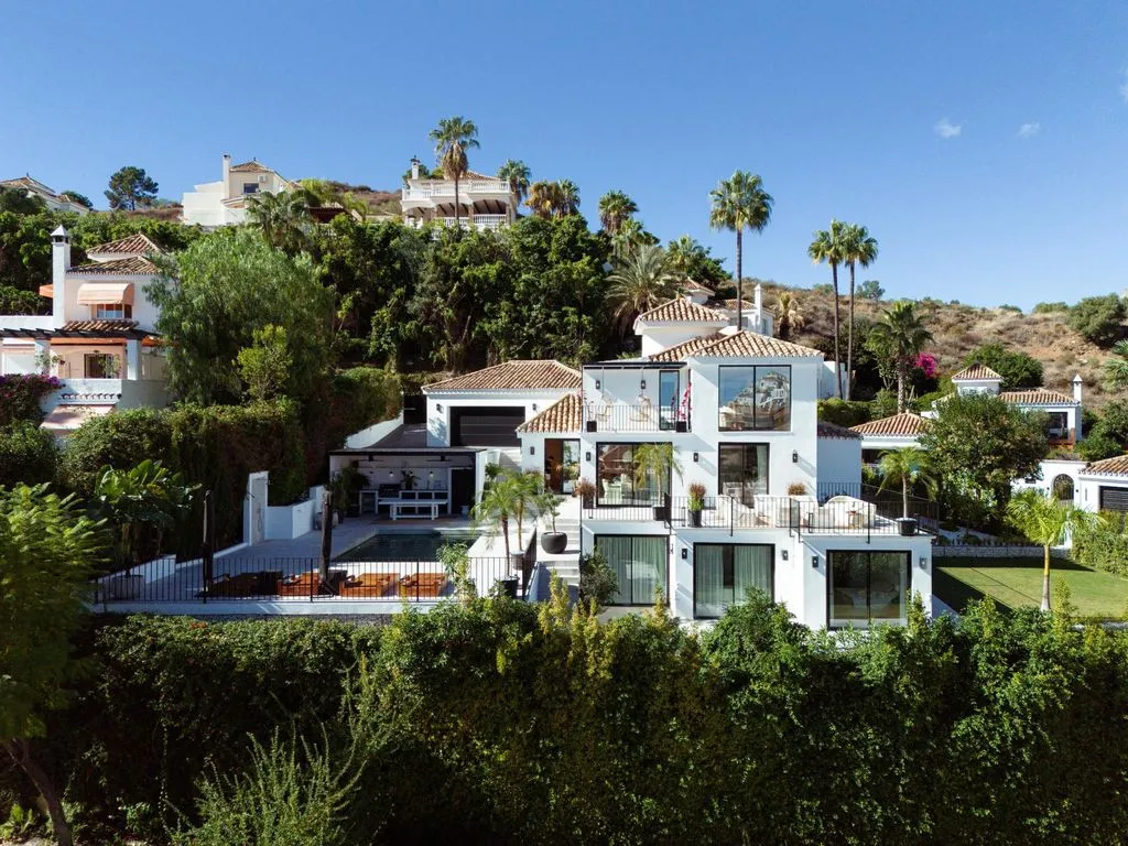 Villa 263m² in Portugal, Oeirash. Priced at 3395000€ rent photo-12