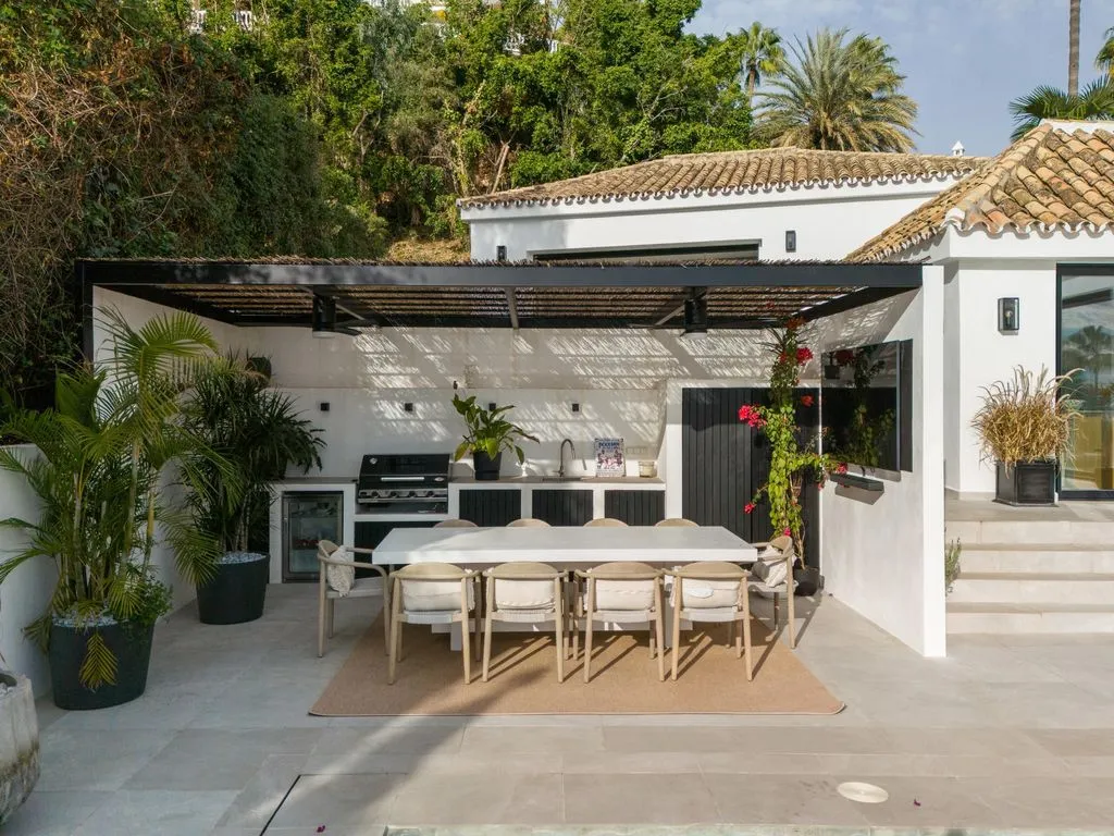 Villa 263m² in Portugal, Oeirash. Priced at 3395000€ rent photo-15