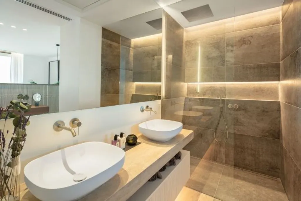 Villa 787m² in Portugal, Oeirash. Priced at 8950000€ rent photo-4