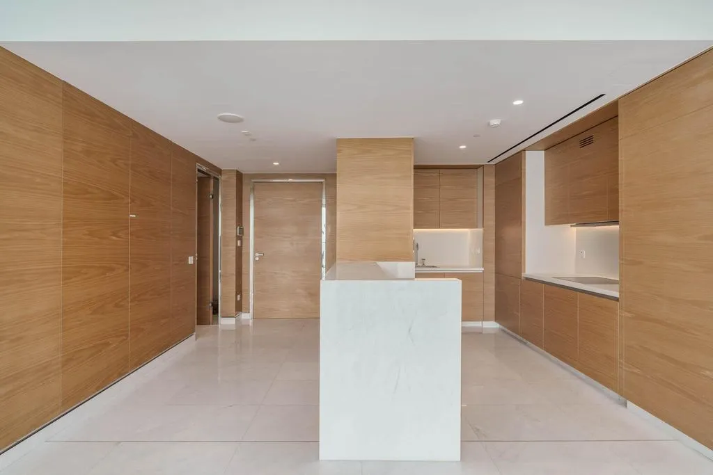 Flat 156m² in UAE, Dubai. Priced at 50090€ rent photo-11