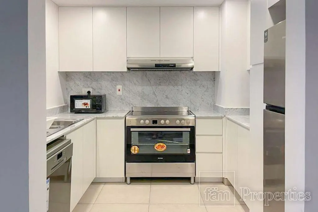 Flat 156m² in UAE, Dubai. Priced at 50090€ rent photo-14