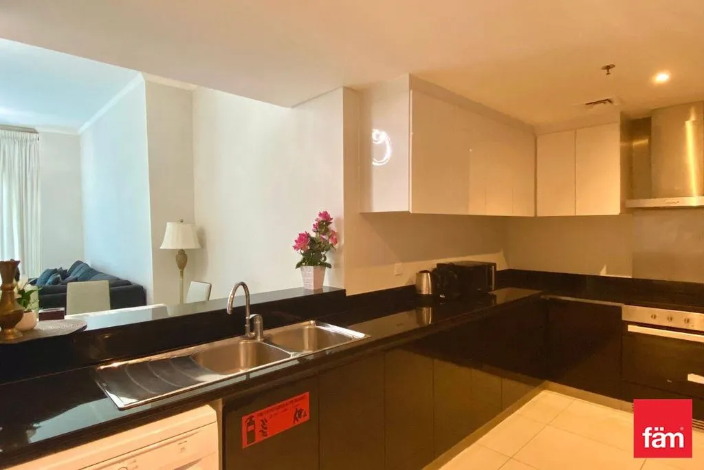 Flat 156m² in UAE, Dubai. Priced at 50090€ rent photo-17