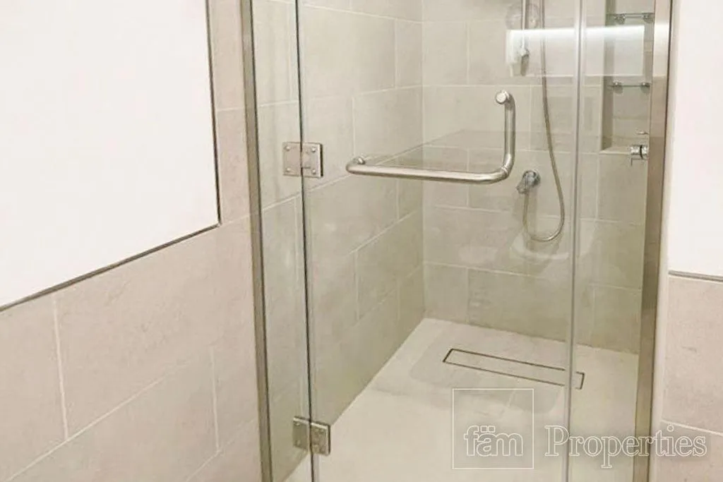 Flat 156m² in UAE, Dubai. Priced at 50090€ rent photo-33