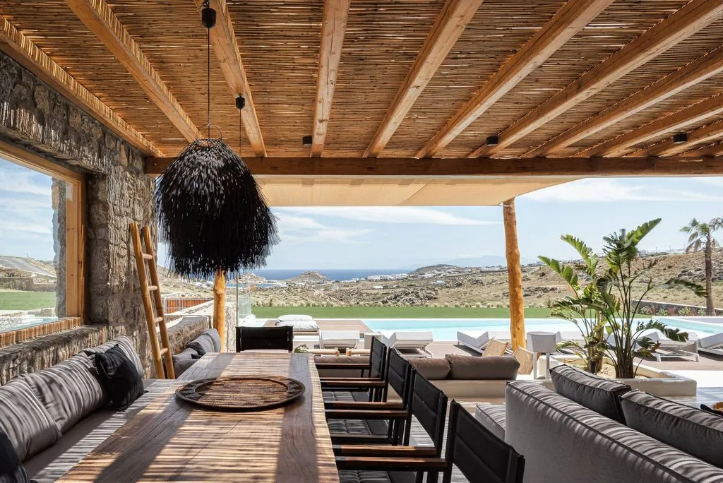 Villa 250m² in Greece, Mykonos. Priced at 14700€ rent photo-8