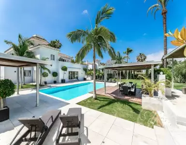 Арендовать villa в Spain 6000€