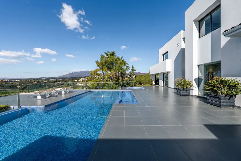 Villa 581m² in Portugal, Oeirash. Priced at 4295000€ rent photo-26