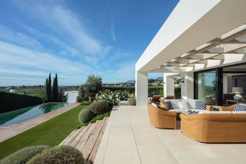 Villa 581m² in Portugal, Oeirash. Priced at 4295000€ rent photo-31
