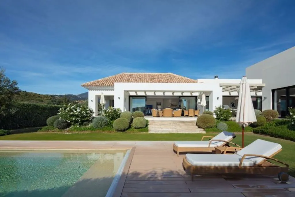 Villa 581m² in Portugal, Oeirash. Priced at 4295000€ rent photo-47
