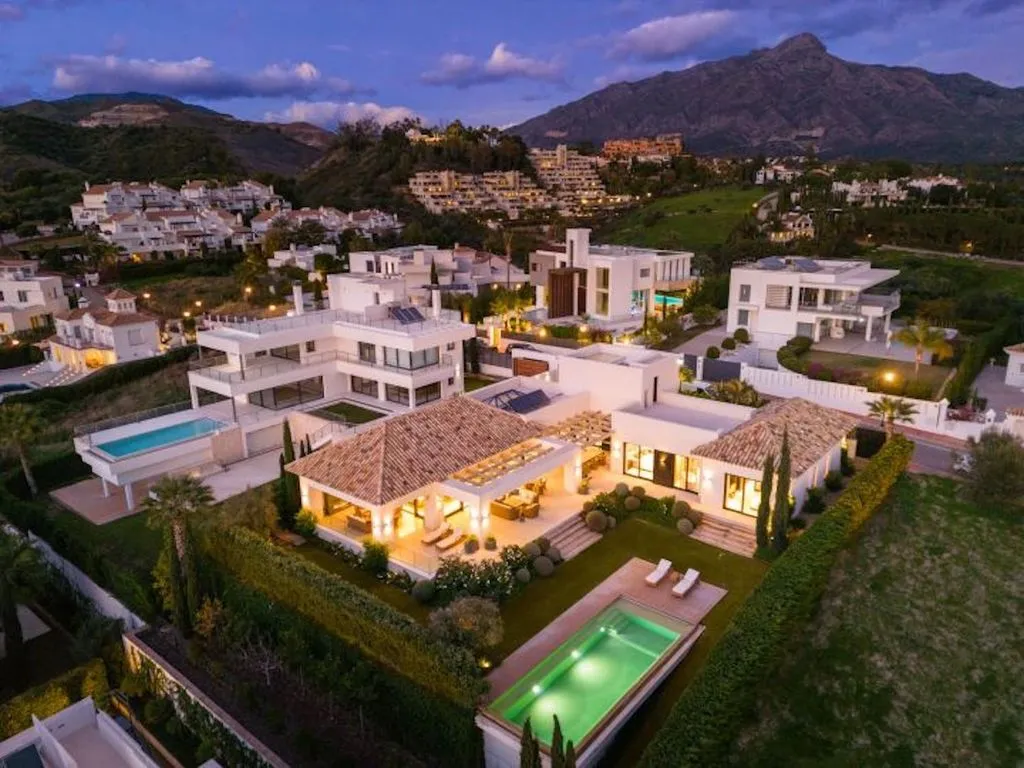 Villa 595m² in Portugal, Oeirash. Priced at 4450000€ rent photo-40