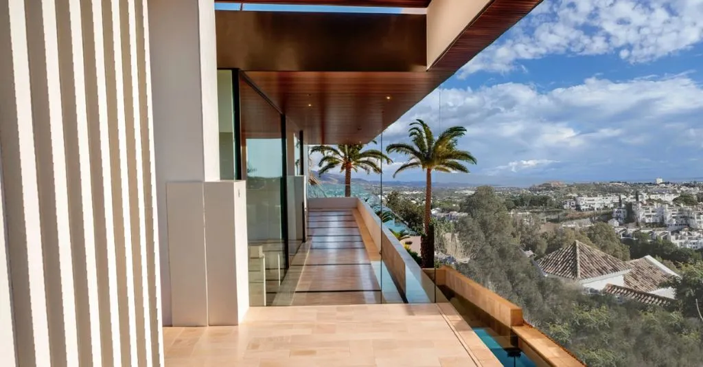 Villa 500m² in Portugal, Oeirash. Priced at 5695000€ rent photo-13